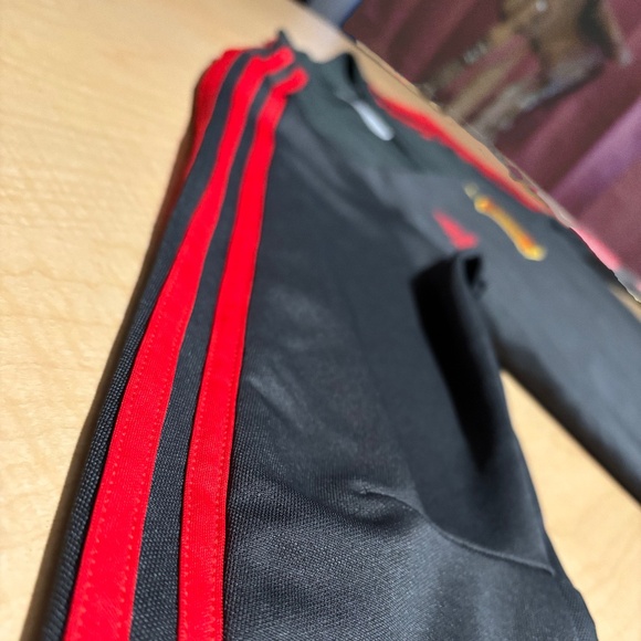 2018-2019 Spain Adidas Training Top (Solid Grey) - Picture 2 of 4